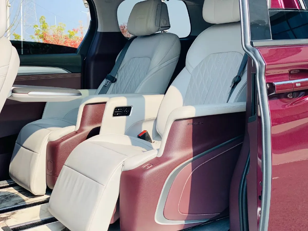 2023 Buick Century 2.0T 237HP L4 9AT,autocango,china used car exporter,china ev exporter,chinese used car exporter,chinese used ev exporter