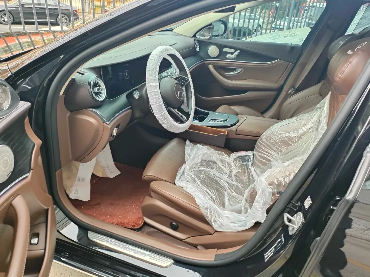 2022 Mercedes-Benz E Class 2.0T 258HP L4 9AT,autocango,china used car exporter,china ev exporter,chinese used car exporter,chinese used ev exporter