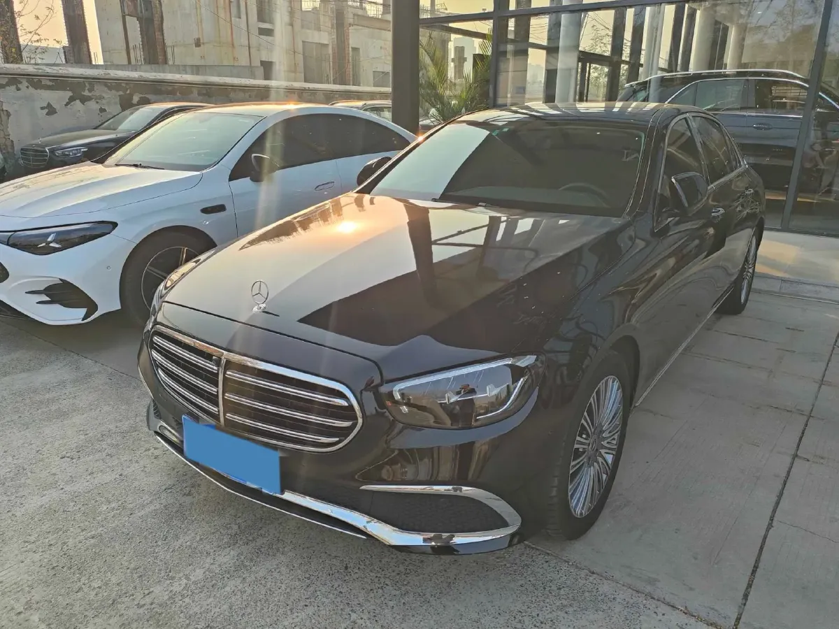 2022 Mercedes-Benz E Class 2.0T 258HP L4 9AT,autocango,china used car exporter,china ev exporter,chinese used car exporter,chinese used ev exporter