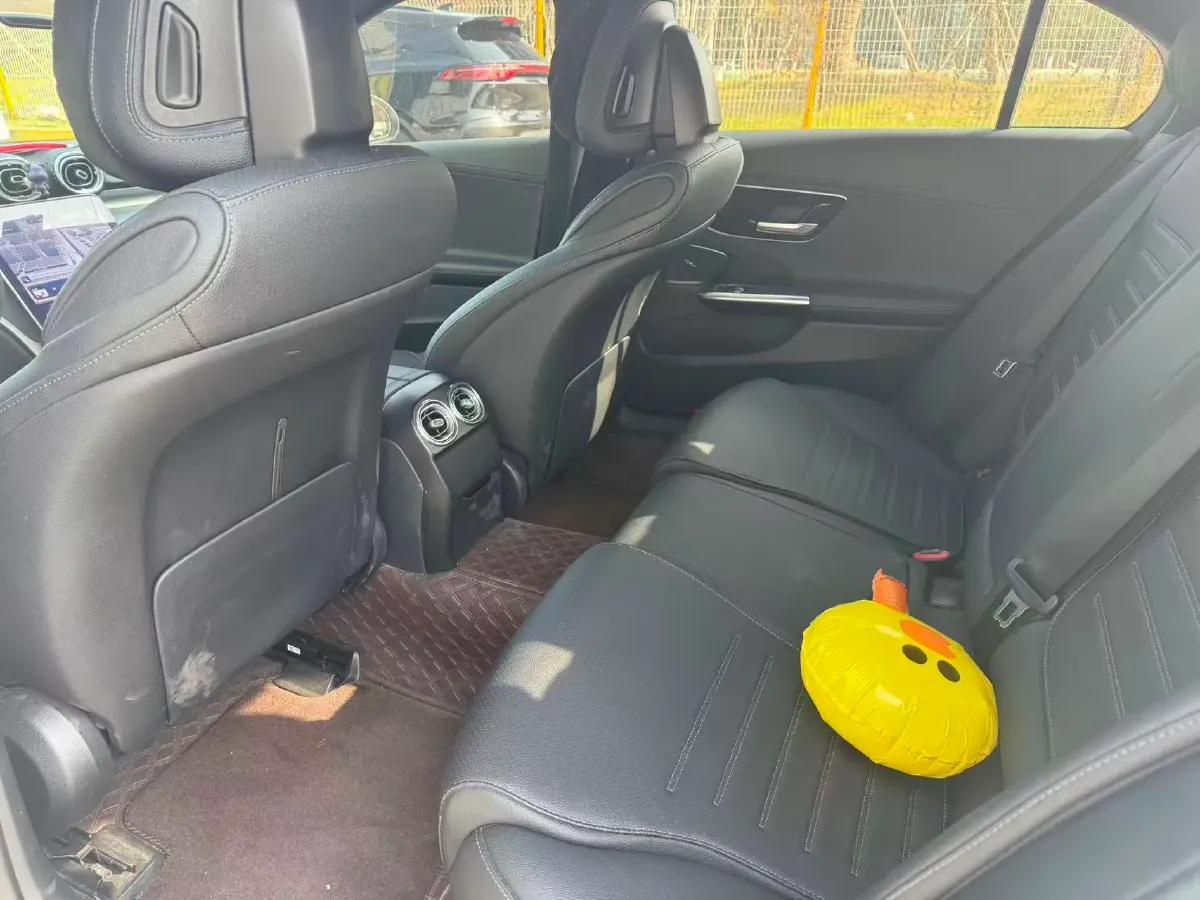 2024 Mercedes-Benz C Class 1.5T 204HP L4 9AT,autocango,china used car exporter,china ev exporter,chinese used car exporter,chinese used ev exporter