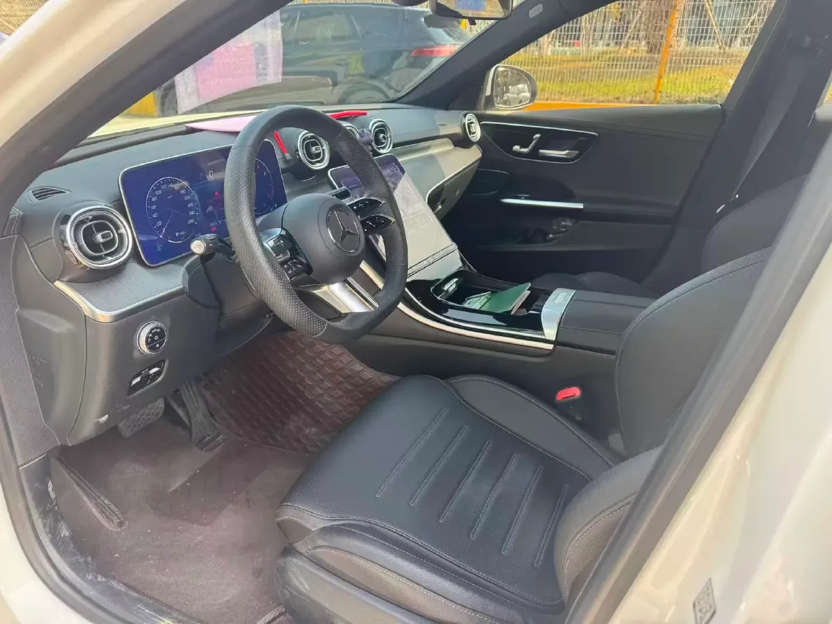 2024 Mercedes-Benz C Class 1.5T 204HP L4 9AT,autocango,china used car exporter,china ev exporter,chinese used car exporter,chinese used ev exporter