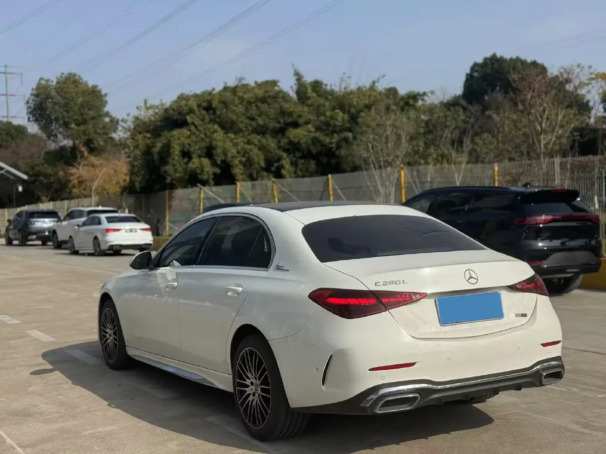 2024 Mercedes-Benz C Class 1.5T 204HP L4 9AT,autocango,china used car exporter,china ev exporter,chinese used car exporter,chinese used ev exporter