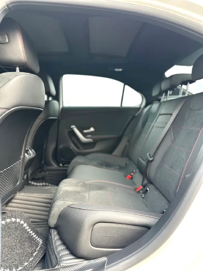 2023 Mercedes-Benz A Class 1.3T 163HP L4 7DCT,autocango,china used car exporter,china ev exporter,chinese used car exporter,chinese used ev exporter