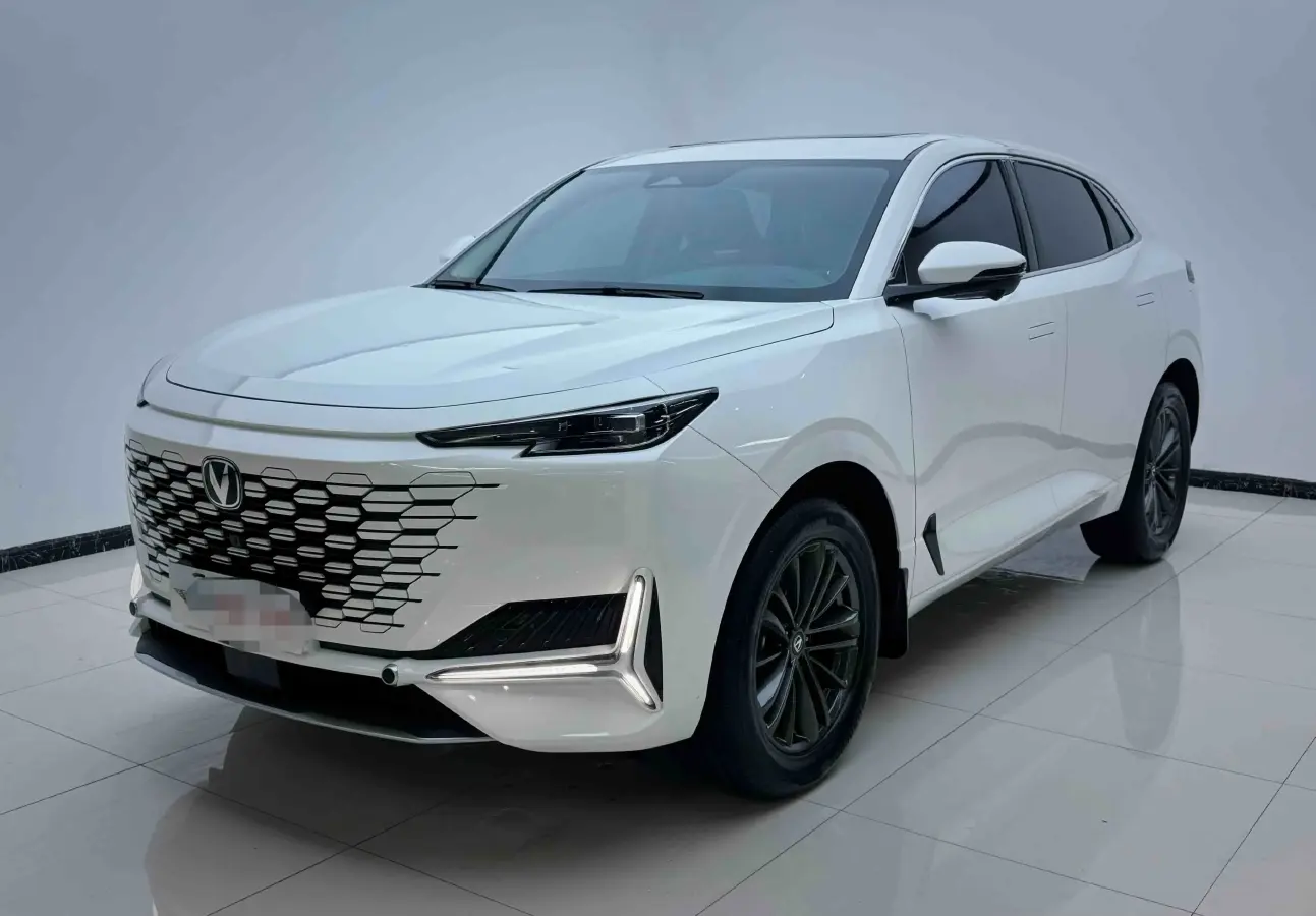 2024 ChangAn UNI-K 2.0T 233HP L4 8AT