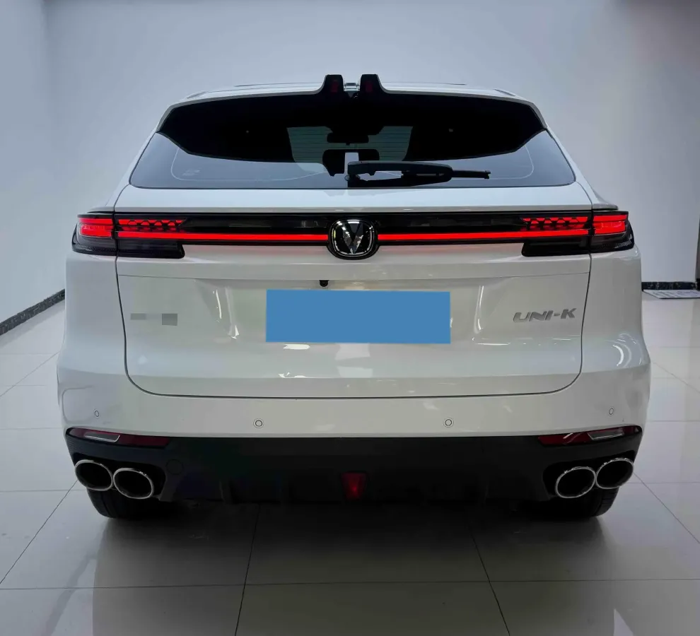 2024 ChangAn UNI-K 2.0T 233HP L4 8AT,autocango,china used car exporter,china ev exporter,chinese used car exporter,chinese used ev exporter