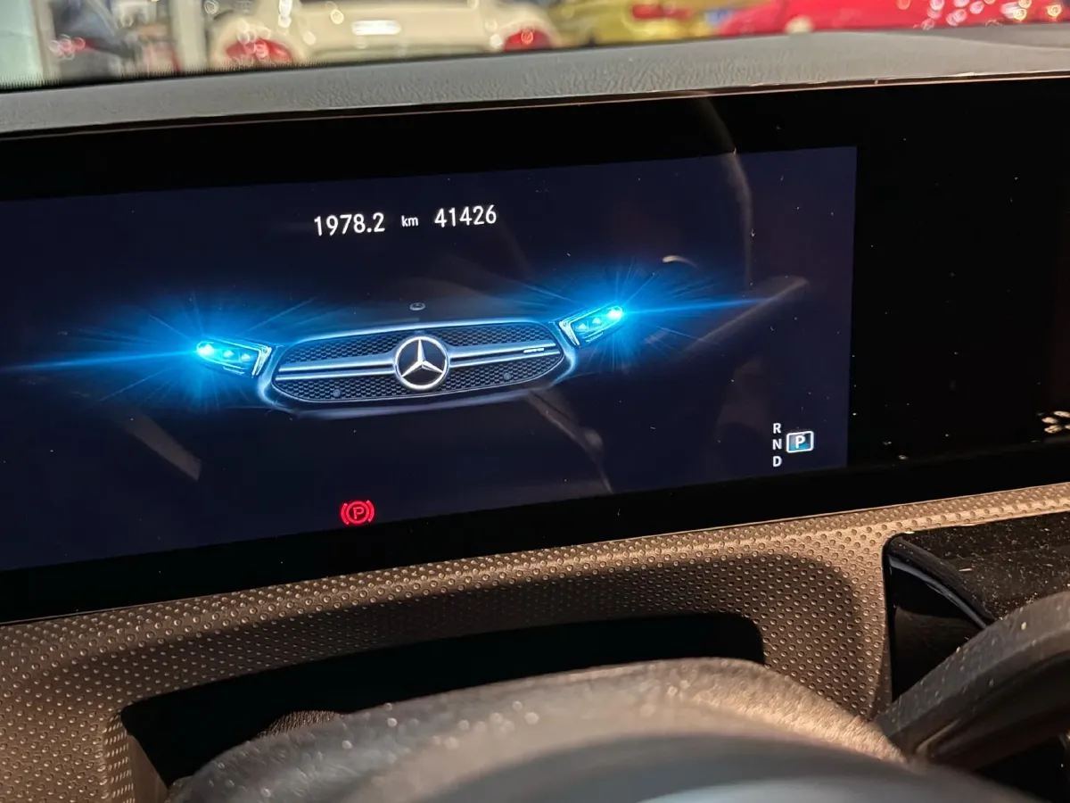 2020 Mercedes-Benz A AMG 2.0T 306HP L4 7DCT,autocango,china used car exporter,china ev exporter,chinese used car exporter,chinese used ev exporter