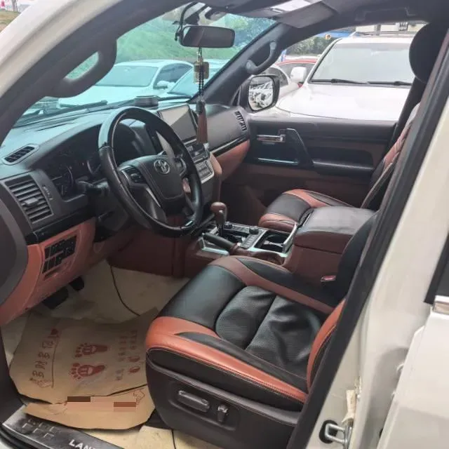 2016 Toyota Land Cruiser 4.0L 275HP V6 5AT,autocango,china used car exporter,china ev exporter,chinese used car exporter,chinese used ev exporter