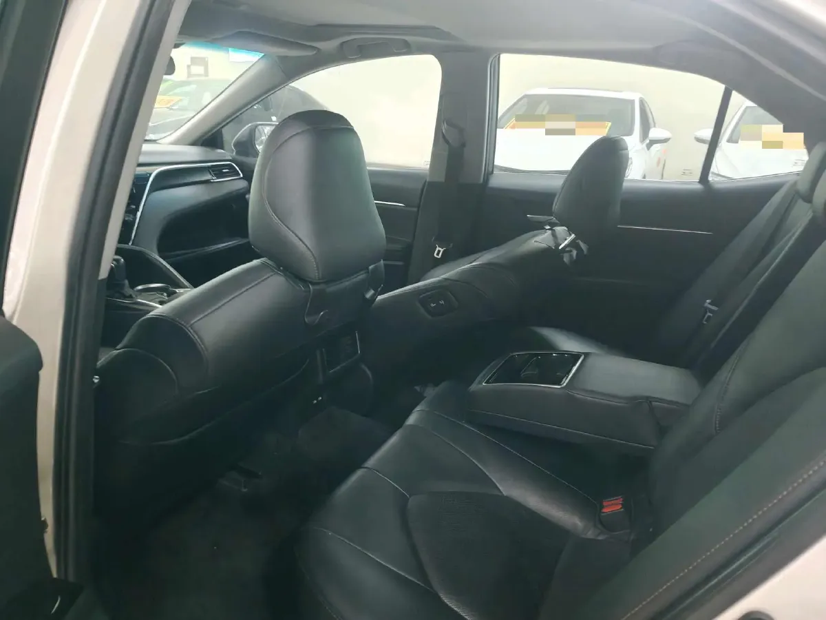 2021 Toyota Camry 2.0L 178HP L4 CVT,autocango,china used car exporter,china ev exporter,chinese used car exporter,chinese used ev exporter