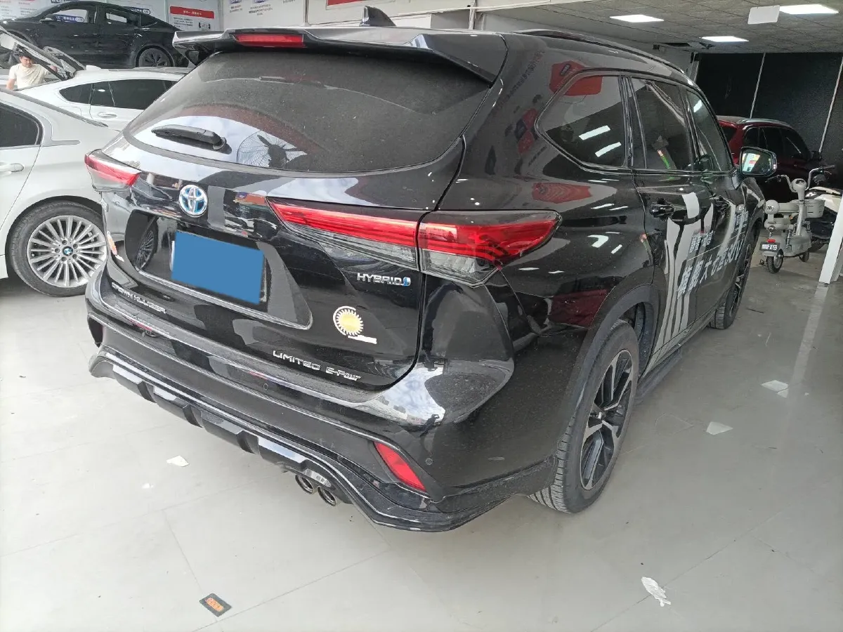 2021 Toyota Crown Kluger 2.5L 192HP L4 E-CVT Hybrid,autocango,china used car exporter,china ev exporter,chinese used car exporter,chinese used ev exporter