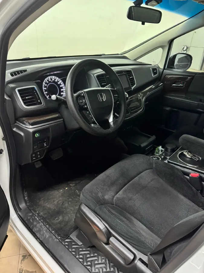 2018 Honda Odyssey 2.4L 186HP L4 CVT,autocango,china used car exporter,china ev exporter,chinese used car exporter,chinese used ev exporter