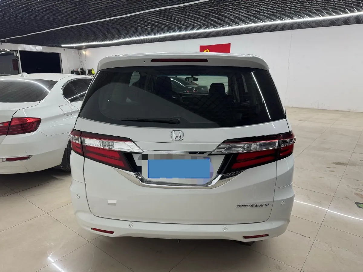 2018 Honda Odyssey 2.4L 186HP L4 CVT,autocango,china used car exporter,china ev exporter,chinese used car exporter,chinese used ev exporter
