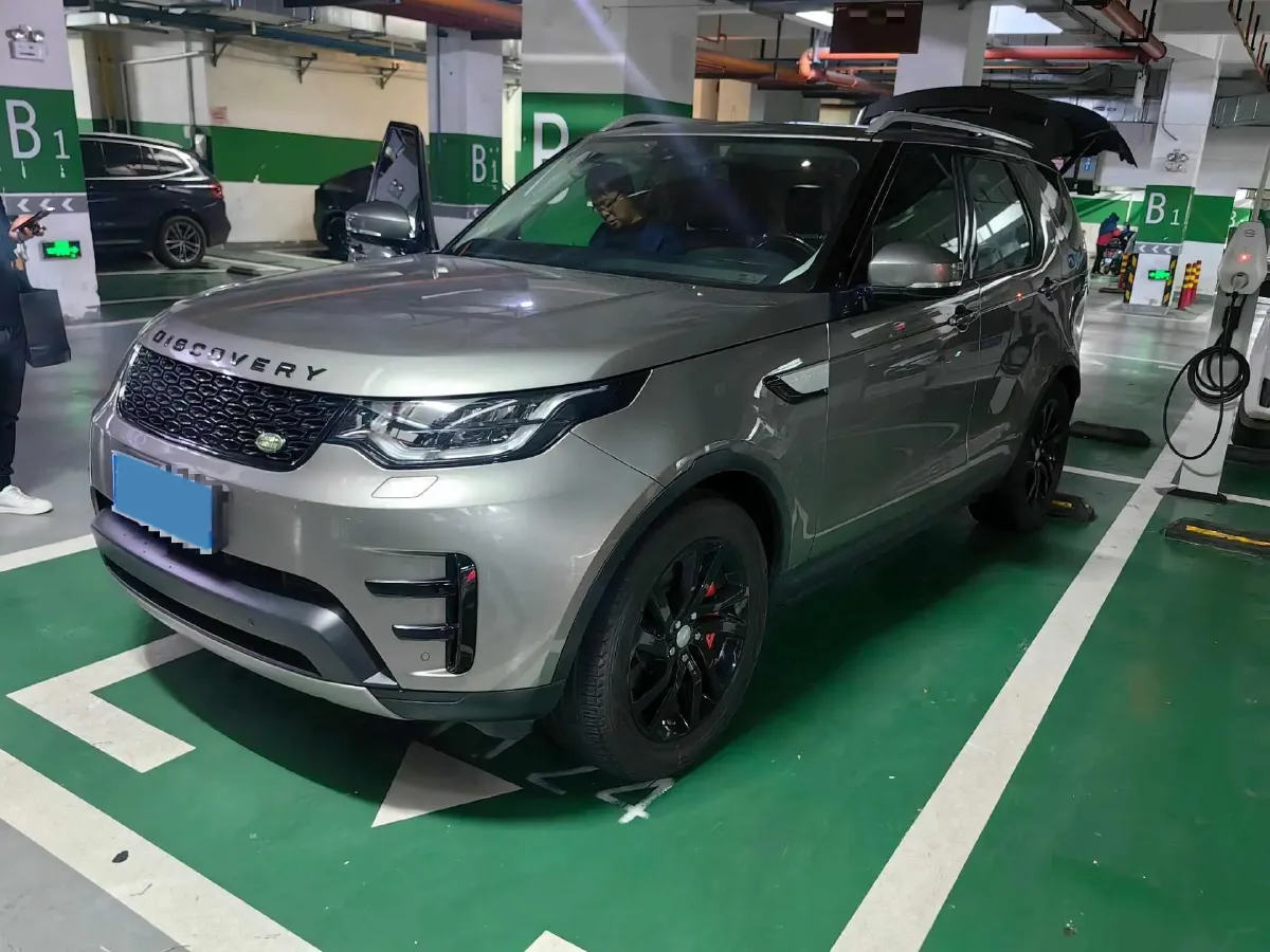 2018 Land Rover Discovery 3.0T 340HP V6 8AT,autocango,china used car exporter,china ev exporter,chinese used car exporter,chinese used ev exporter
