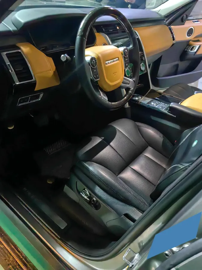 2018 Land Rover Discovery 3.0T 340HP V6 8AT,autocango,china used car exporter,china ev exporter,chinese used car exporter,chinese used ev exporter