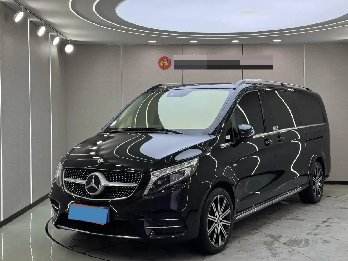 2021 Mercedes-Benz V Class 2.0T 211HP L4 9AT