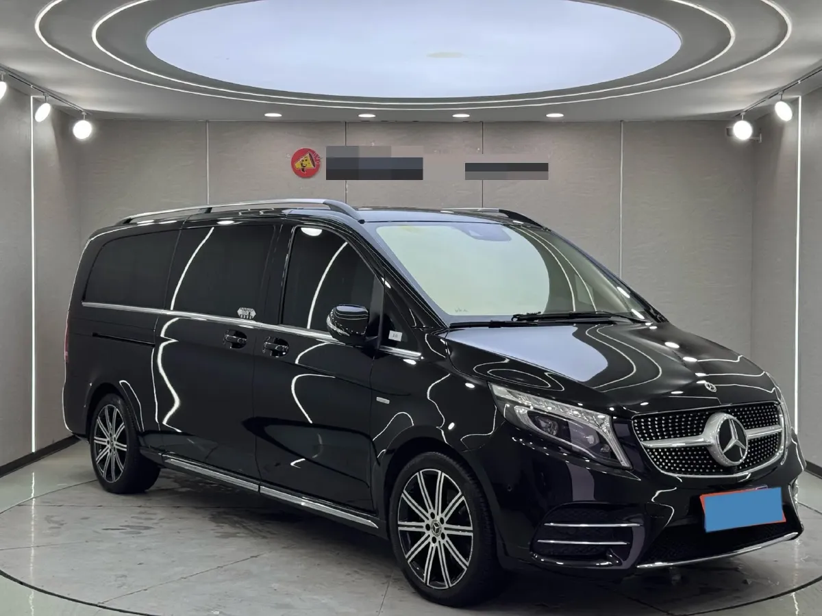 2021 Mercedes-Benz V Class 2.0T 211HP L4 9AT,autocango,china used car exporter,china ev exporter,chinese used car exporter,chinese used ev exporter
