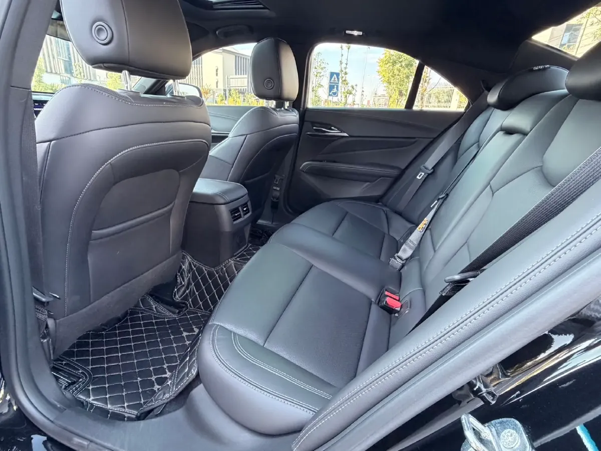 2022 Cadillac CT4 2.0T 237HP L4 8AT,autocango,china used car exporter,china ev exporter,chinese used car exporter,chinese used ev exporter