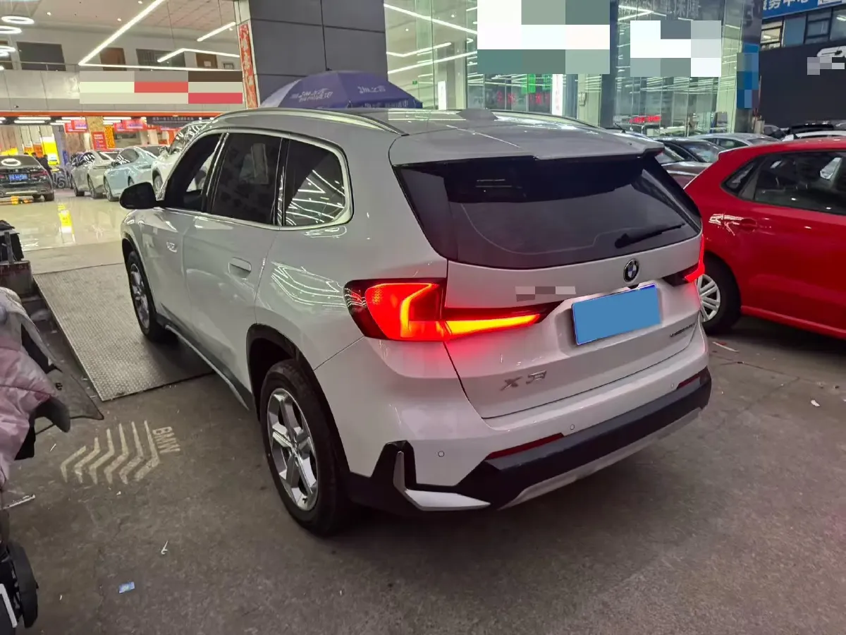 2024 BMW X1 1.5T 156HP L3 7DCT,autocango,china used car exporter,china ev exporter,chinese used car exporter,chinese used ev exporter