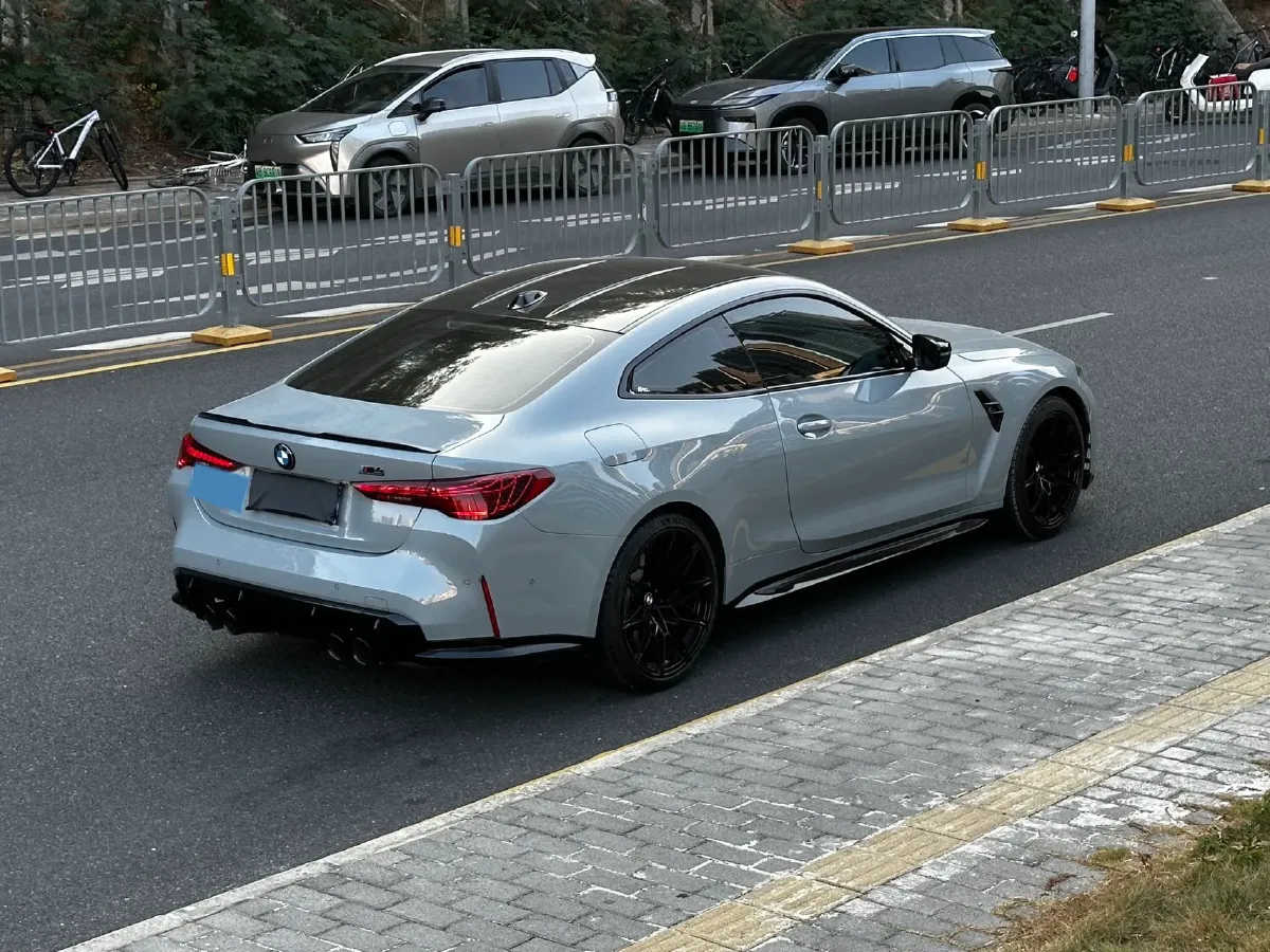 2024 BMW M4 3.0T 530HP L6 8AT,autocango,china used car exporter,china ev exporter,chinese used car exporter,chinese used ev exporter