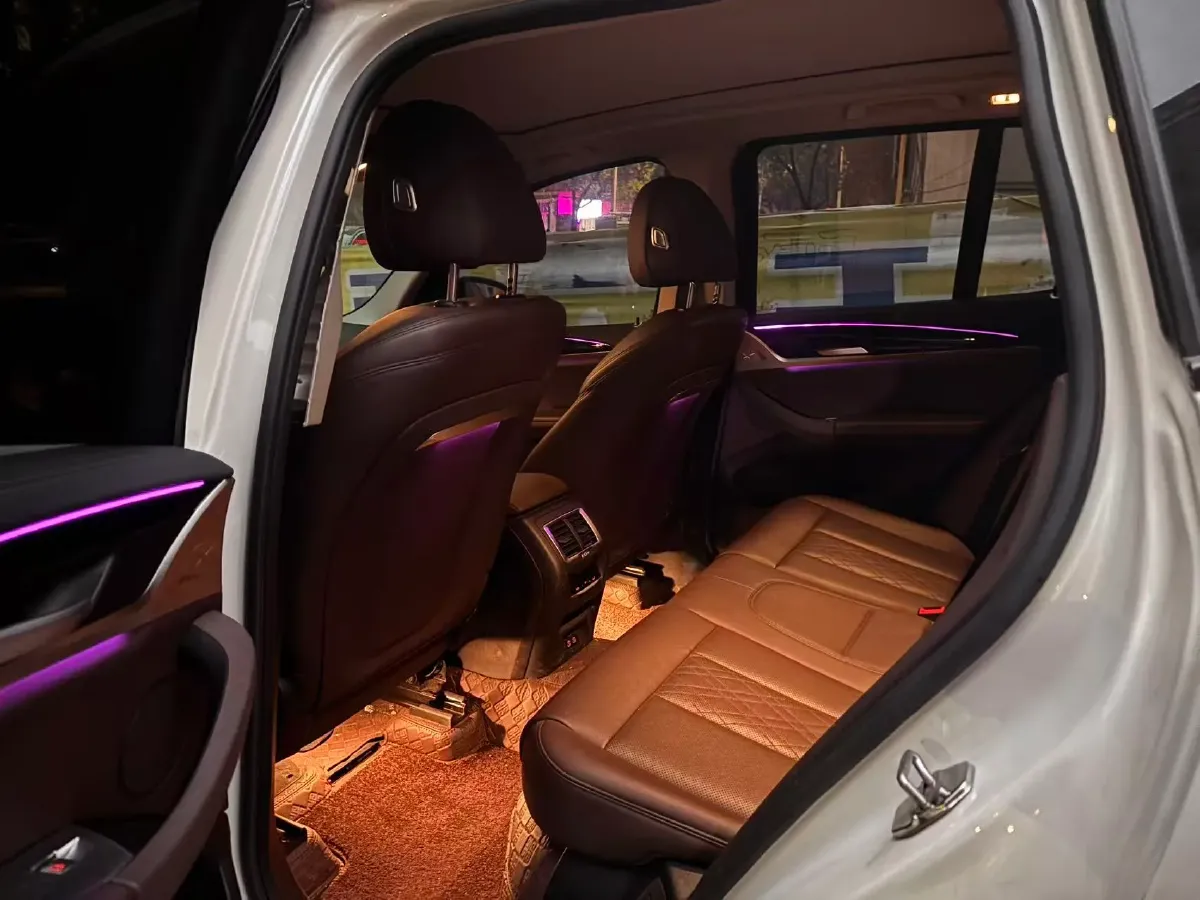 2022 BMW X3 2.0T 184HP L4 8AT,autocango,china used car exporter,china ev exporter,chinese used car exporter,chinese used ev exporter