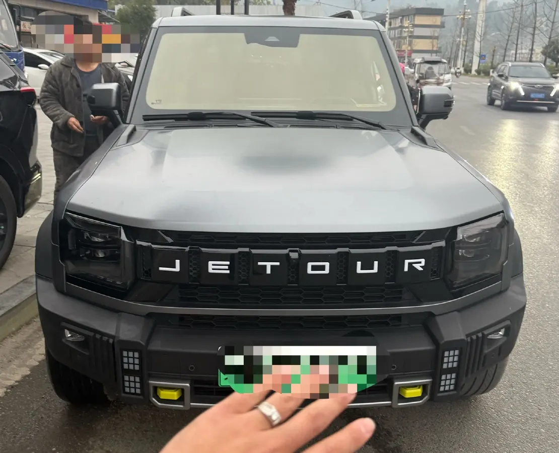 2024 Jetour ShanHai TravellerC-DM 1.5T 156HP L4 3DHT PHEV 43.24KWH,autocango,china used car exporter,china ev exporter,chinese used car exporter,chinese used ev exporter