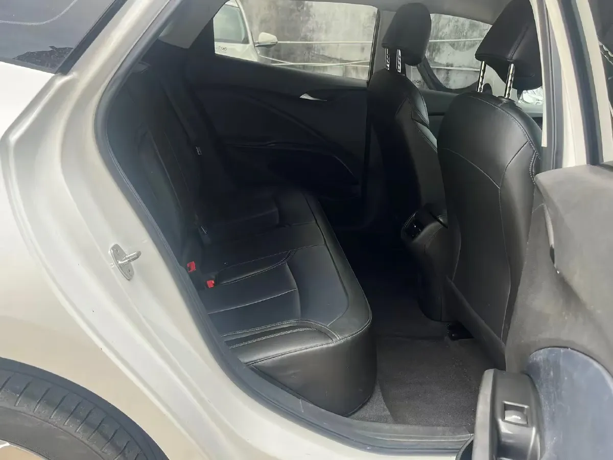 2022 Buick Envista 1.5T 184HP L4 CVT,autocango,china used car exporter,china ev exporter,chinese used car exporter,chinese used ev exporter