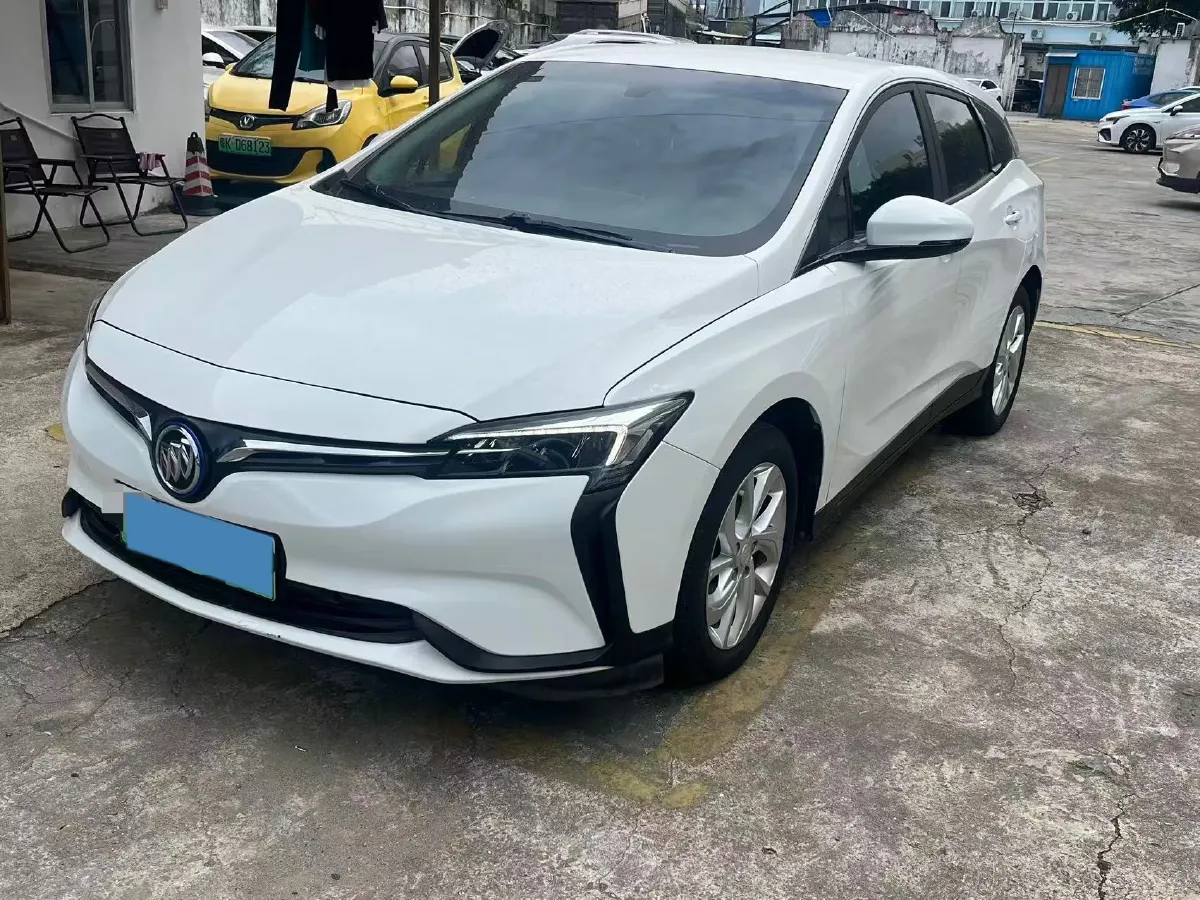 2022 Buick Envista 1.5T 184HP L4 CVT,autocango,china used car exporter,china ev exporter,chinese used car exporter,chinese used ev exporter