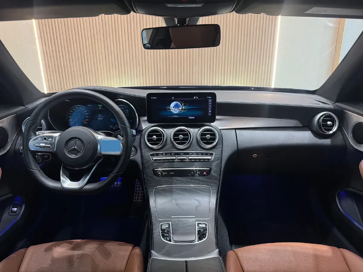 2020 Mercedes-Benz C Class 1.5T 184HP L4 9AT,autocango,china used car exporter,china ev exporter,chinese used car exporter,chinese used ev exporter