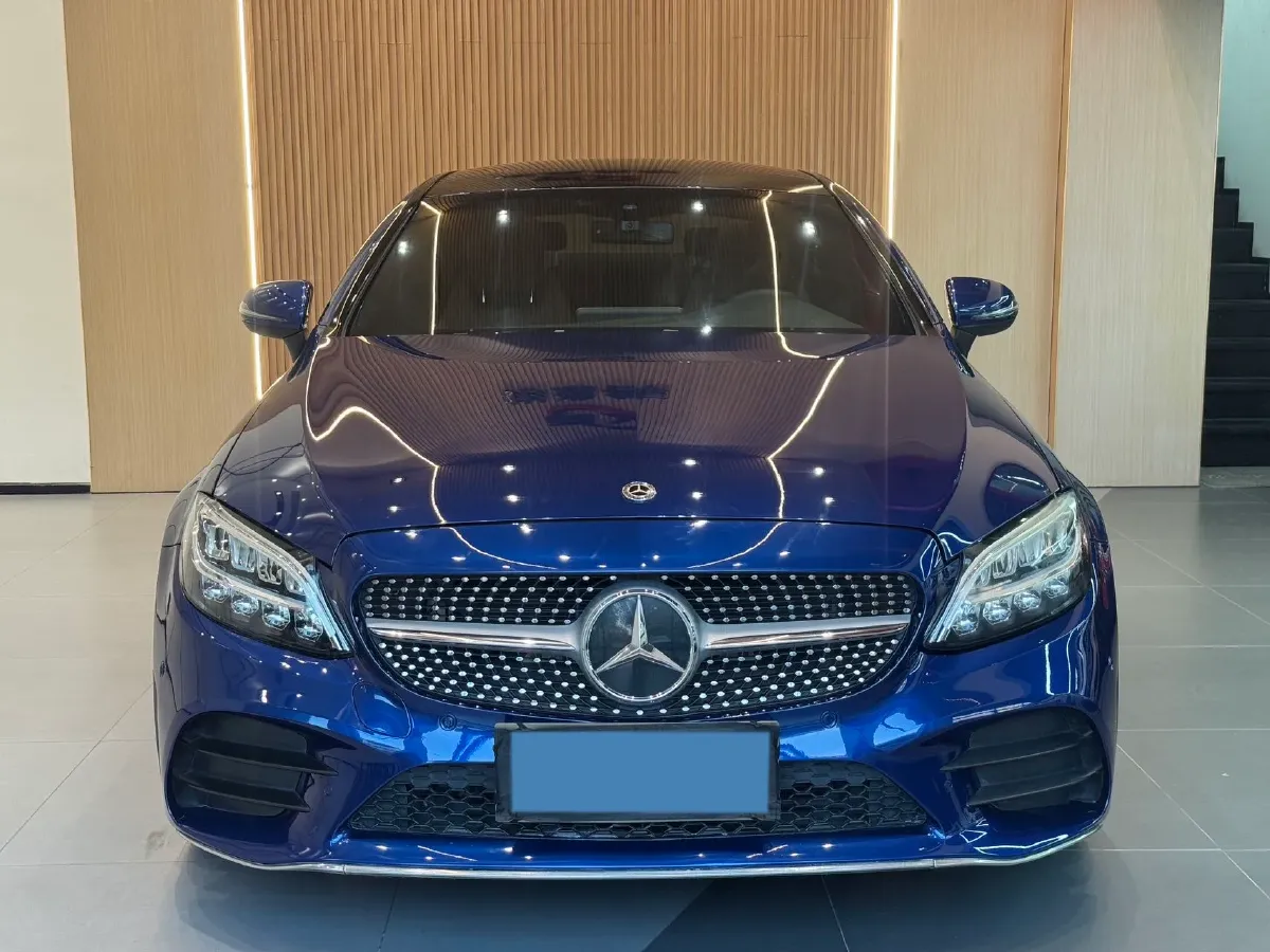 2020 Mercedes-Benz C Class 1.5T 184HP L4 9AT,autocango,china used car exporter,china ev exporter,chinese used car exporter,chinese used ev exporter