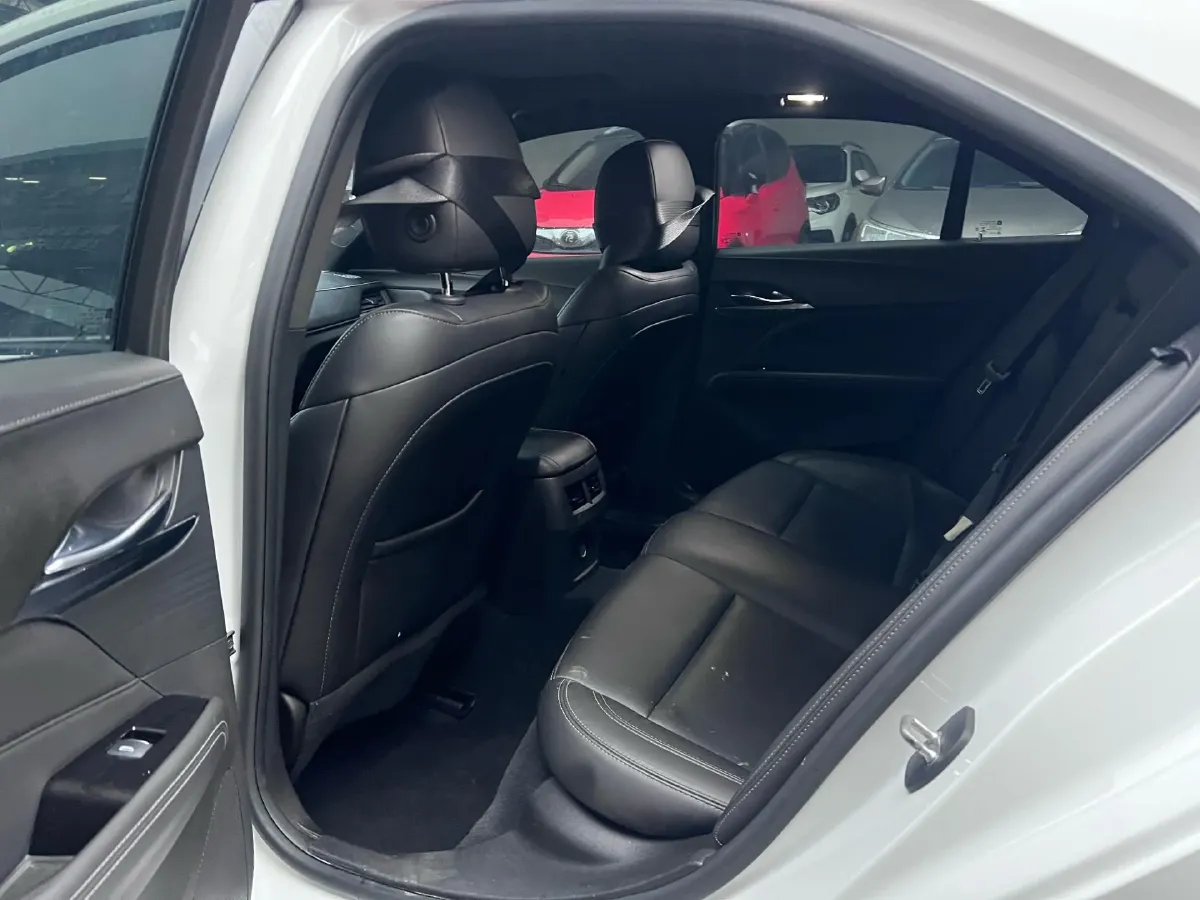 2020 Cadillac CT4 2.0T 237HP L4 8AT,autocango,china used car exporter,china ev exporter,chinese used car exporter,chinese used ev exporter