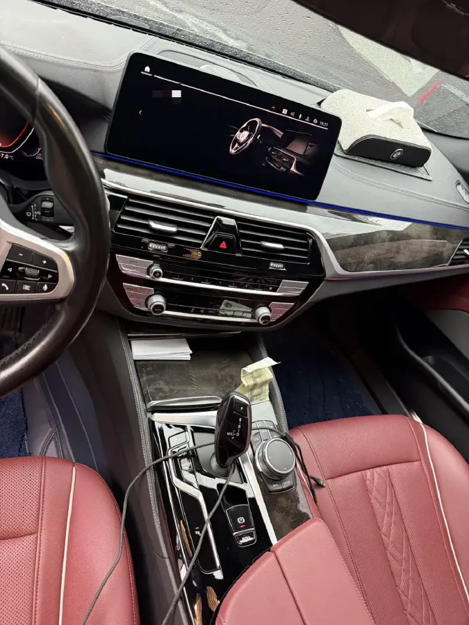 2021 BMW 5 Series 2.0T 184HP L4 8AT,autocango,china used car exporter,china ev exporter,chinese used car exporter,chinese used ev exporter