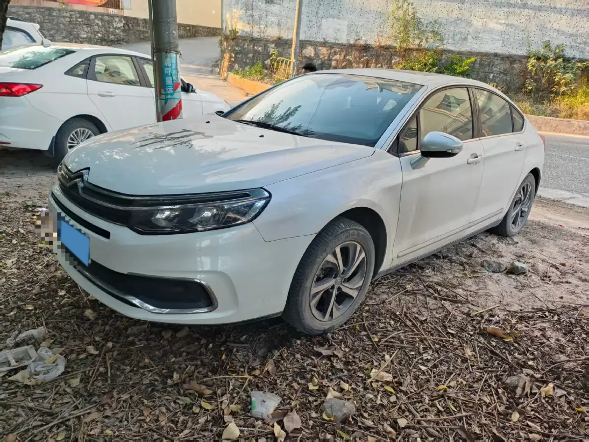 2017 Citroen C5 1.6T 167HP L4 6AT