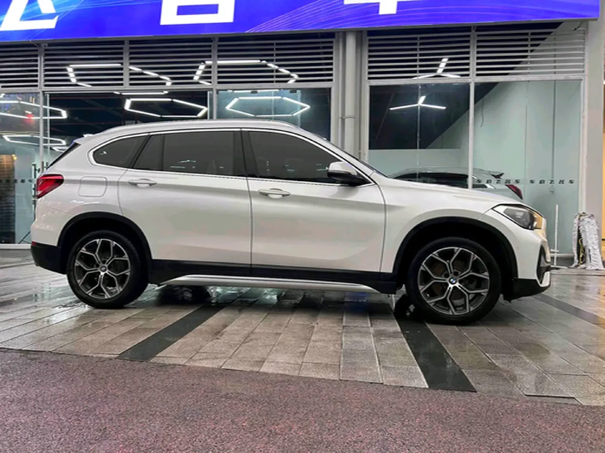 2020 BMW X1 1.5T 140HP L3 7DCT,autocango,china used car exporter,china ev exporter,chinese used car exporter,chinese used ev exporter