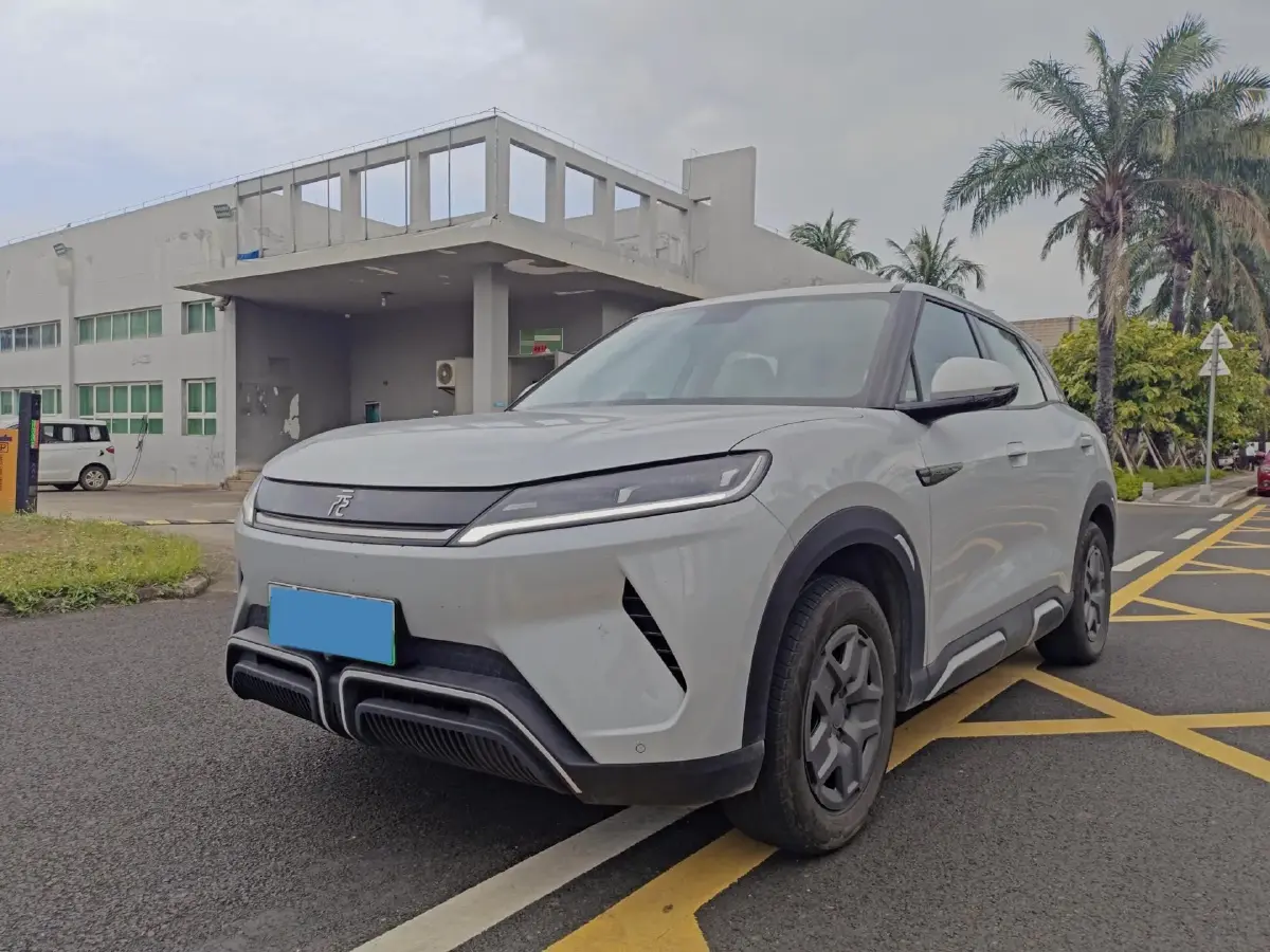 2024 BYD YuanUP BEV 45.12KWH