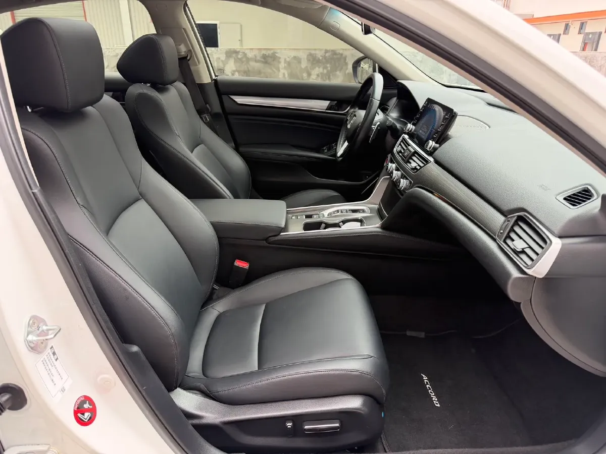 2018 Honda Accord 2.0L 146HP L4 E-CVT Hybrid,autocango,china used car exporter,china ev exporter,chinese used car exporter,chinese used ev exporter