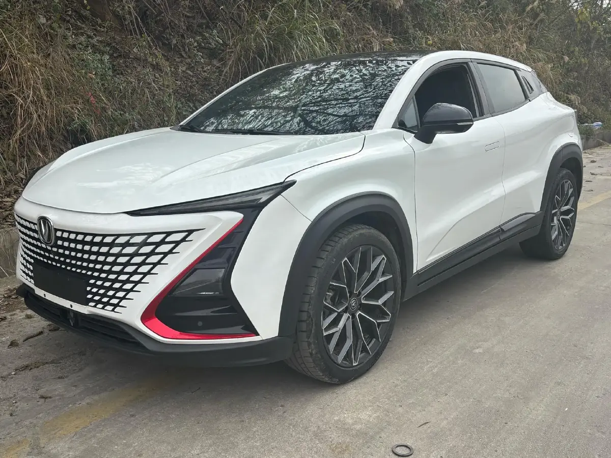 2022 ChangAn UNI-T 1.5T 188HP L4 7DCT