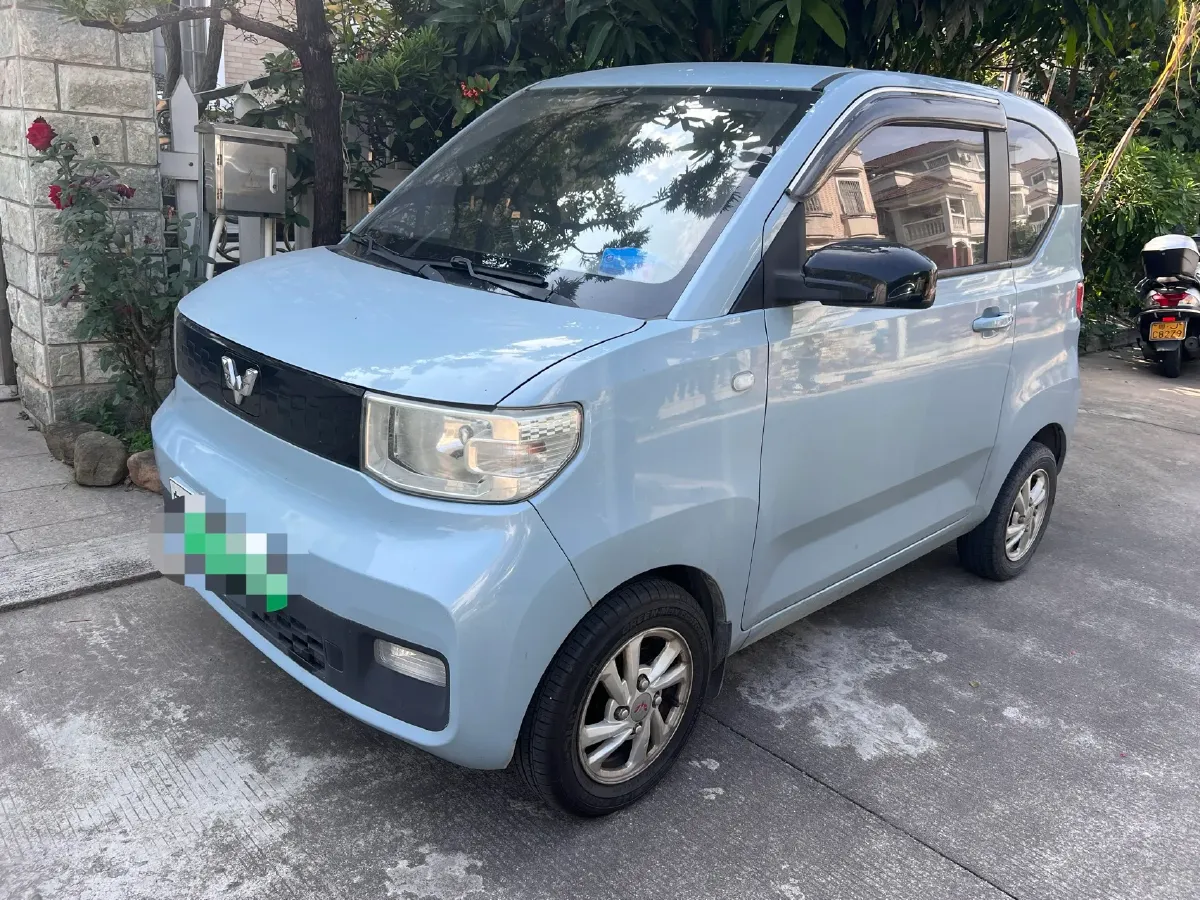 2020 WuLing HongGuang MINI EV BEV 13.8KWH,autocango,china used car exporter,china ev exporter,chinese used car exporter,chinese used ev exporter