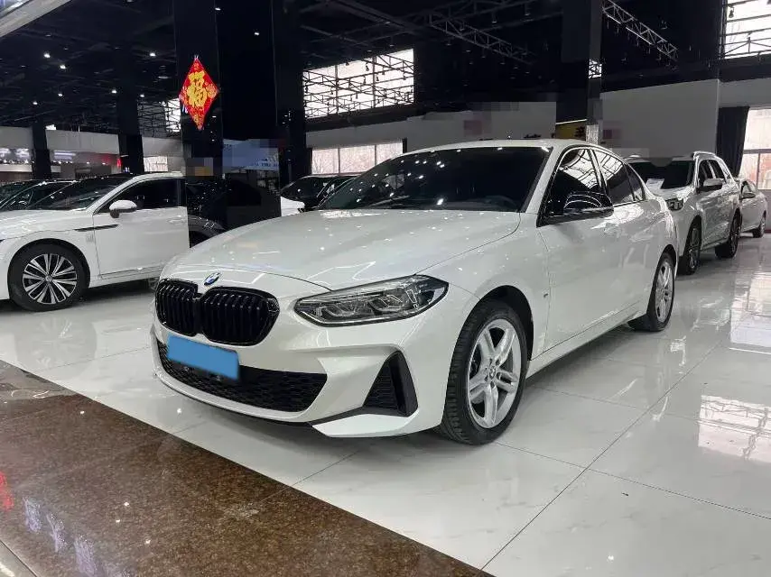 2021 BMW 1 Series 1.5T 140HP L3 7DCT