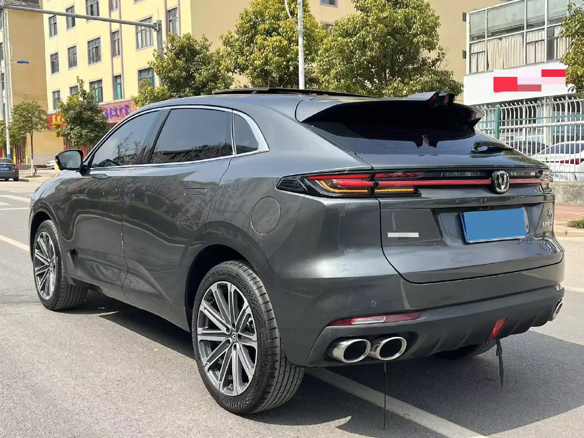 2024 ChangAn UNI-K 2.0T 233HP L4 8AT,autocango,china used car exporter,china ev exporter,chinese used car exporter,chinese used ev exporter