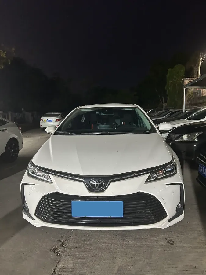 2021 Toyota Corolla 1.2T 116HP L4 CVT,autocango,china used car exporter,china ev exporter,chinese used car exporter,chinese used ev exporter