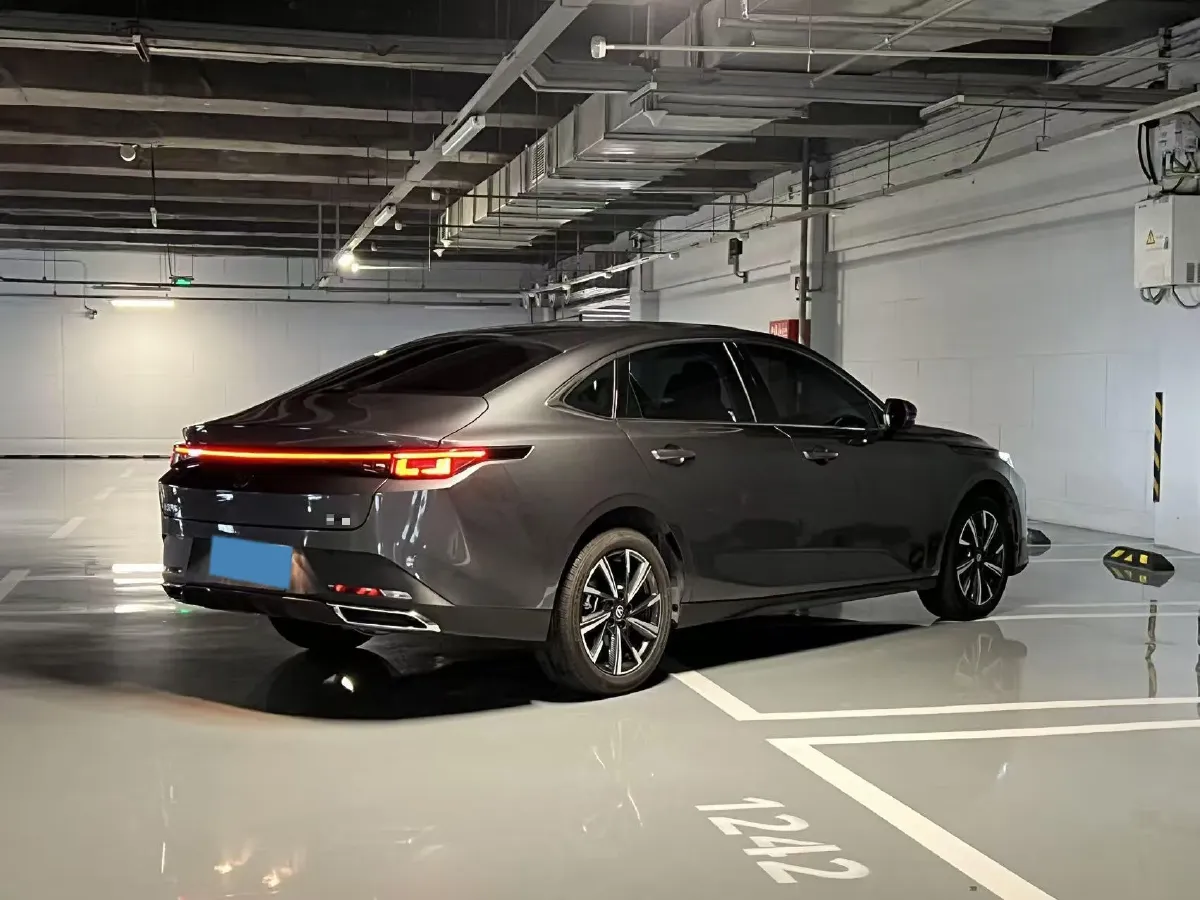 2025 ChangAn Eado 1.5T 192HP L4 7DCT,autocango,china used car exporter,china ev exporter,chinese used car exporter,chinese used ev exporter