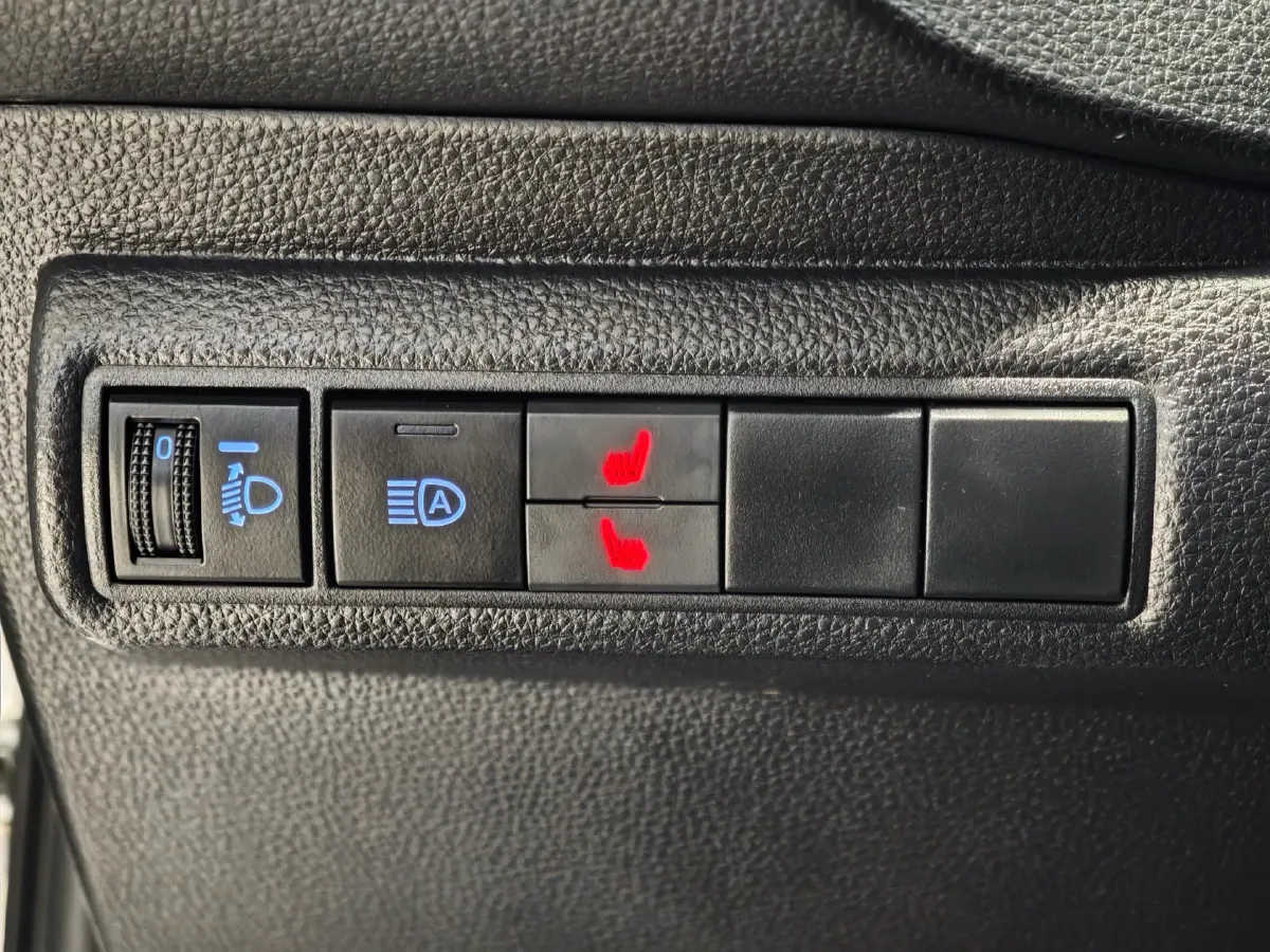 2021 Toyota Corolla 1.2T 116HP L4 CVT,autocango,china used car exporter,china ev exporter,chinese used car exporter,chinese used ev exporter