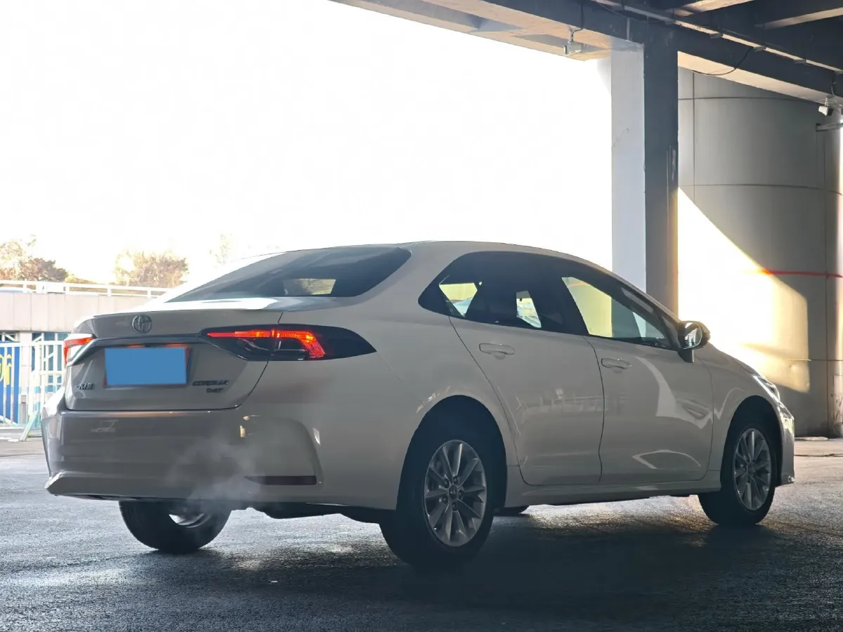 2021 Toyota Corolla 1.2T 116HP L4 CVT,autocango,china used car exporter,china ev exporter,chinese used car exporter,chinese used ev exporter