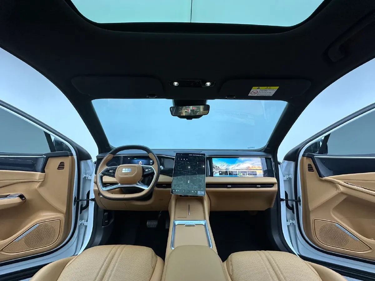 2025 Geely Galaxy L7 1.5L 112HP L4 1DHT PHEV 18.4KWH,autocango,china used car exporter,china ev exporter,chinese used car exporter,chinese used ev exporter