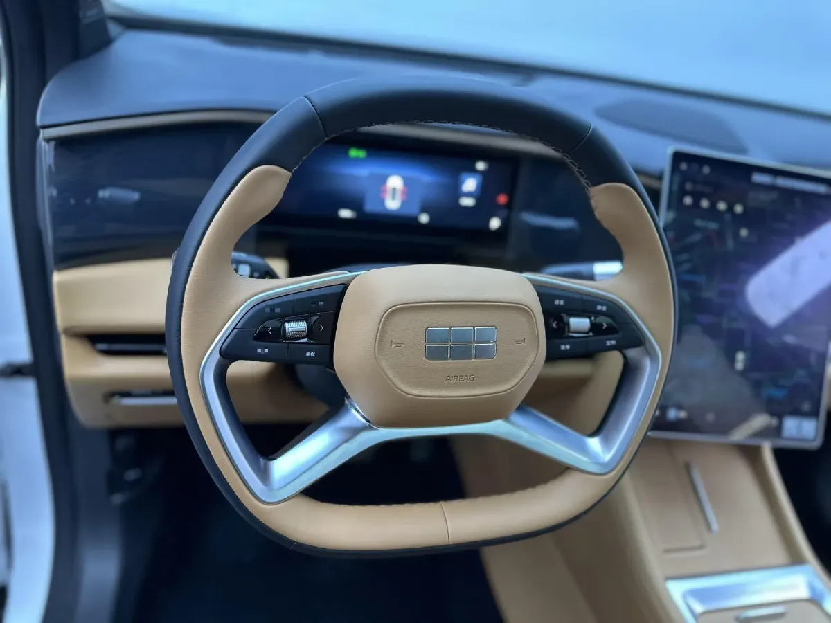 2025 Geely Galaxy L7 1.5L 112HP L4 1DHT PHEV 18.4KWH,autocango,china used car exporter,china ev exporter,chinese used car exporter,chinese used ev exporter