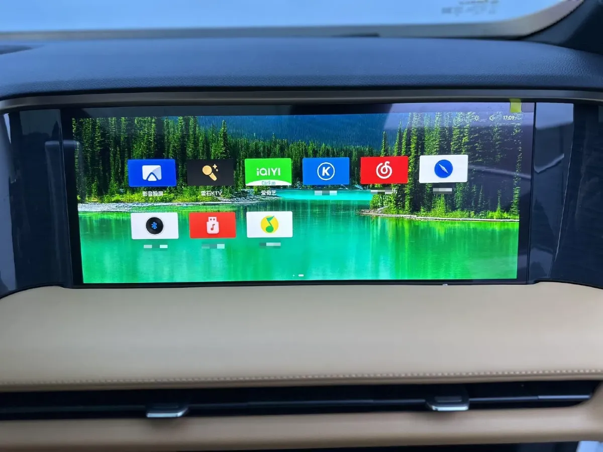 2025 Geely Galaxy L7 1.5L 112HP L4 1DHT PHEV 18.4KWH,autocango,china used car exporter,china ev exporter,chinese used car exporter,chinese used ev exporter