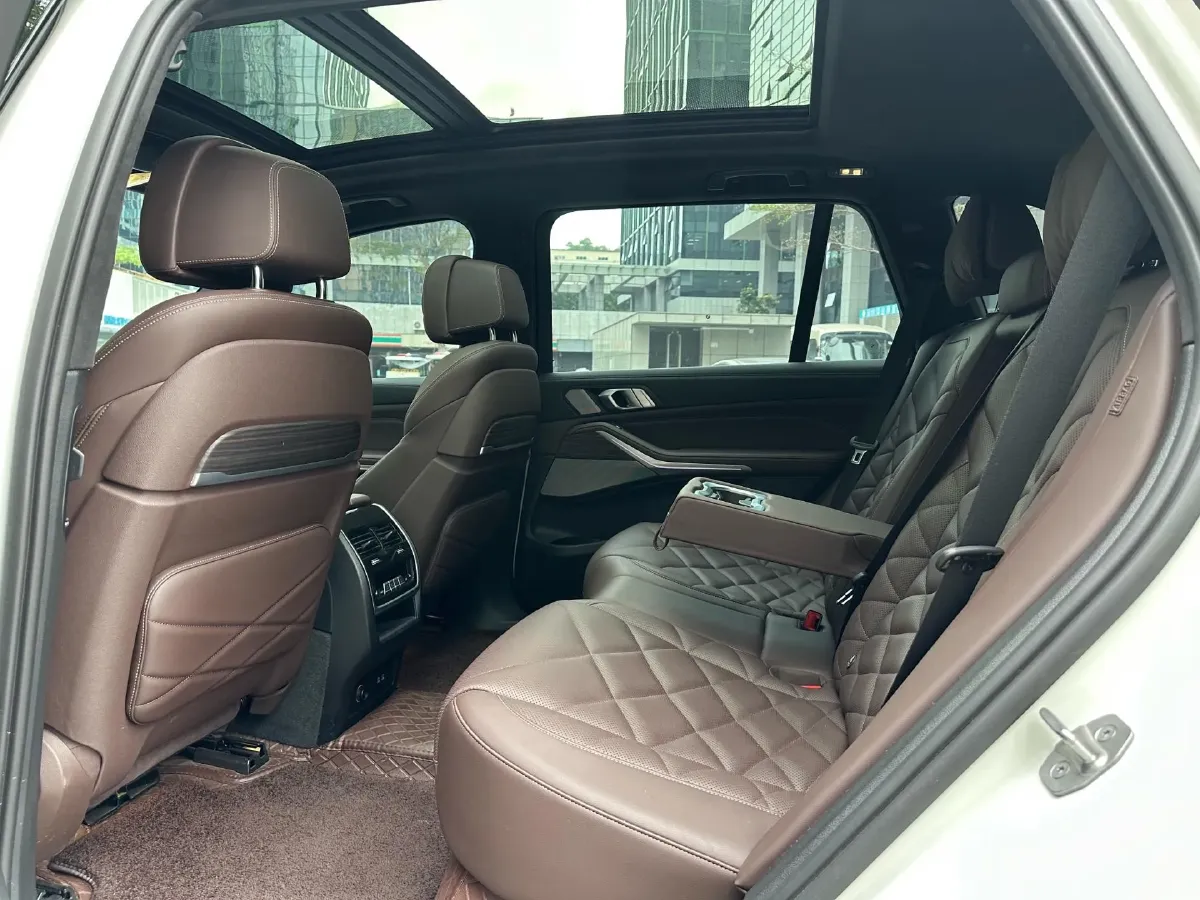 2022 BMW X5 3.0T 333HP L6 8AT,autocango,china used car exporter,china ev exporter,chinese used car exporter,chinese used ev exporter