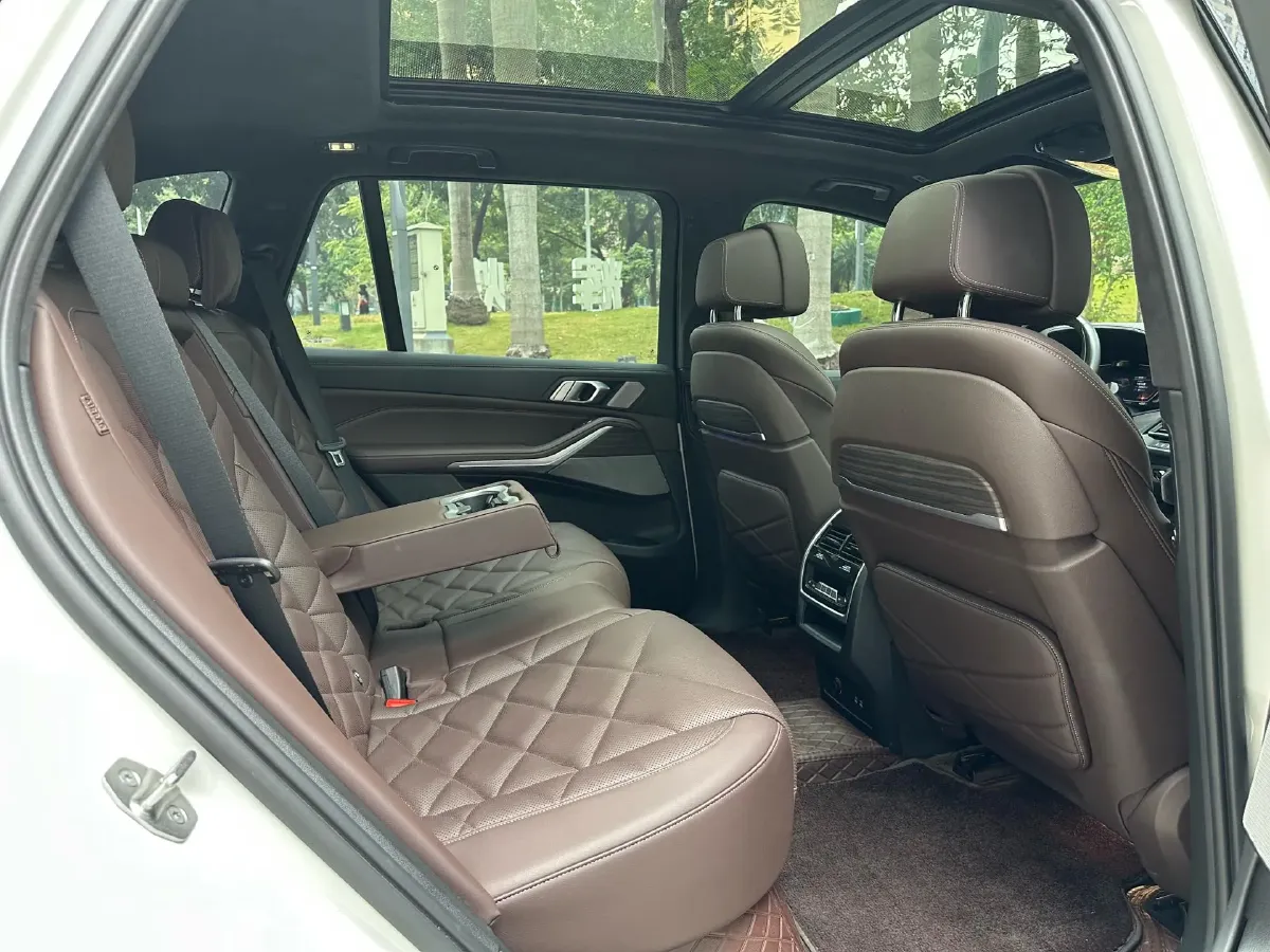 2022 BMW X5 3.0T 333HP L6 8AT,autocango,china used car exporter,china ev exporter,chinese used car exporter,chinese used ev exporter