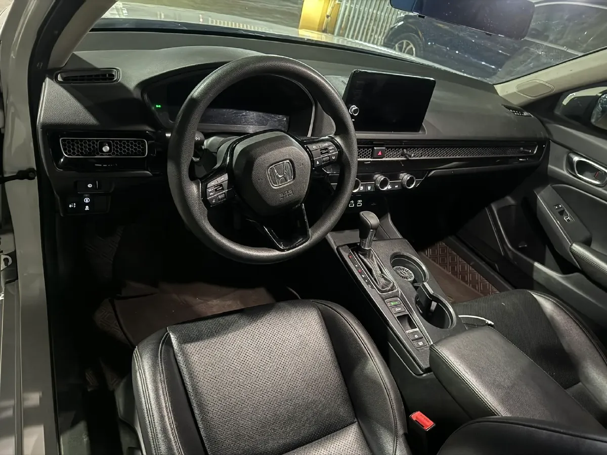 2022 Honda Civic 1.5T 182HP L4 CVT,autocango,china used car exporter,china ev exporter,chinese used car exporter,chinese used ev exporter