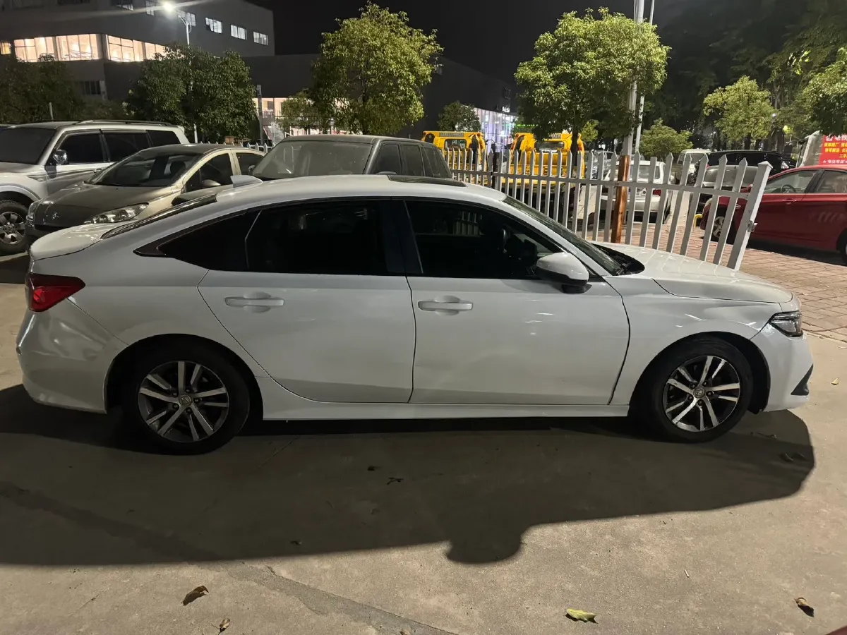 2022 Honda Civic 1.5T 182HP L4 CVT,autocango,china used car exporter,china ev exporter,chinese used car exporter,chinese used ev exporter
