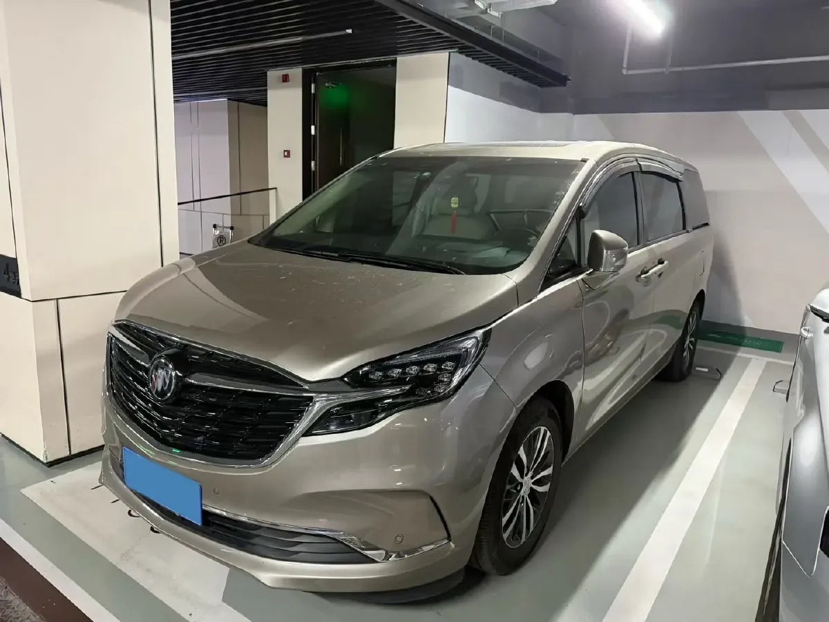 2022 Buick GL8 2.0T 237HP L4 9AT,autocango,china used car exporter,china ev exporter,chinese used car exporter,chinese used ev exporter